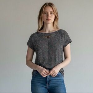 BCBG Generation Blouse Women's Size
M Black Pattern High Low Button Back
Boho